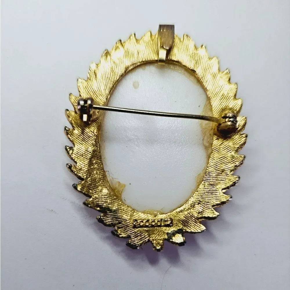 Vintage '50s Signed Dodds Painted Porcelain Gold Tone Poinsettia Pin Brooch 2